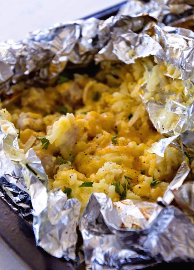 10 Easy + Delicious Campfire Breakfast Foil Packet Recipes