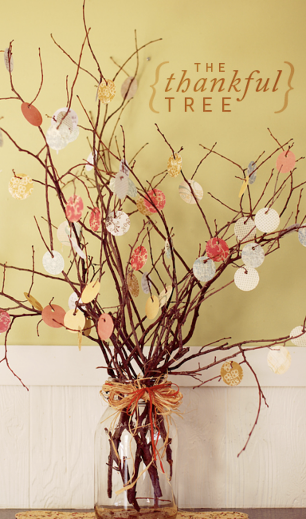 27 Easy DIY Thanksgiving Decor Ideas Anyone Can Make