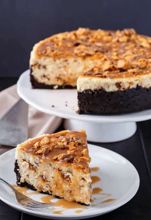 25 Extraordinary Cheesecakes for Every Taste
