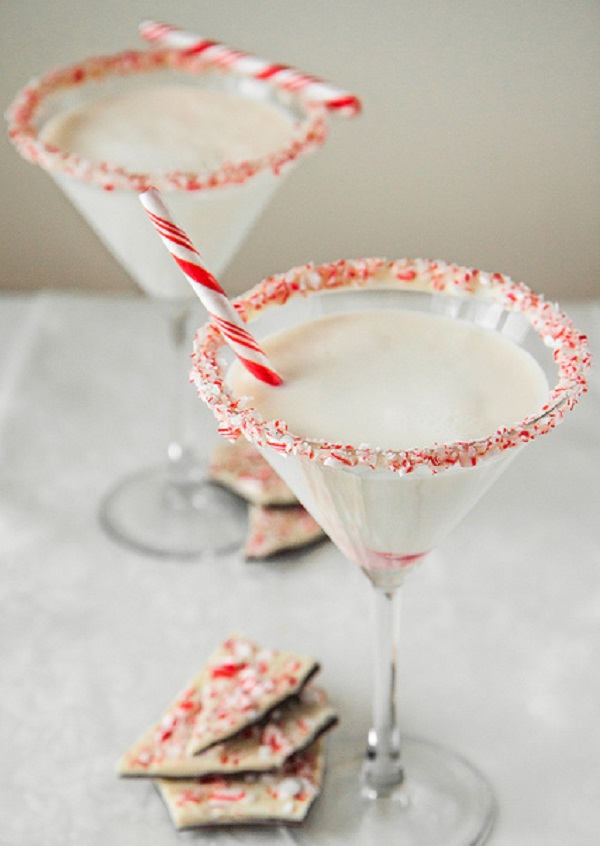 60 Holiday Cocktails Sure to Make Your Spirits Bright