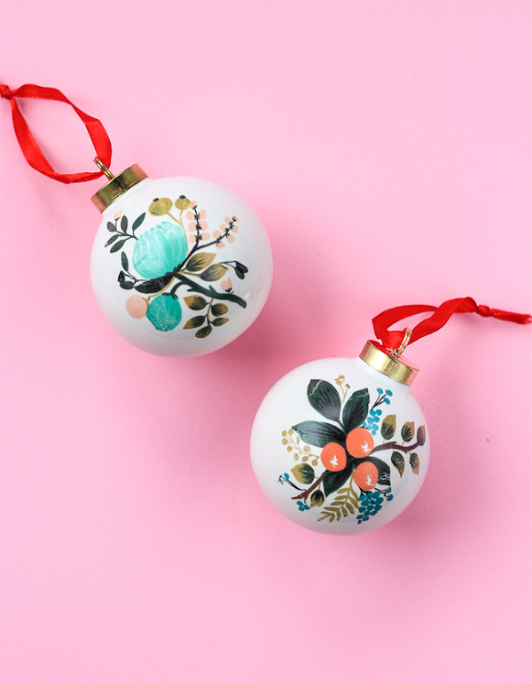 Best DIY Christmas Ornaments to Make with the Kids