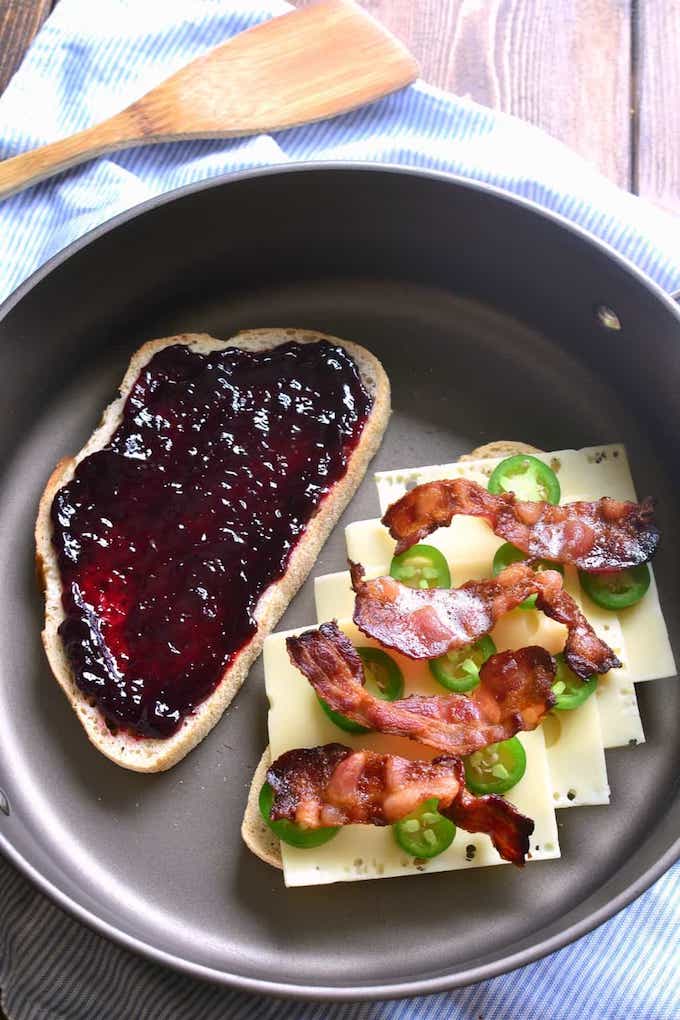 Cozy Grilled Cheese Sandwiches You'll Love