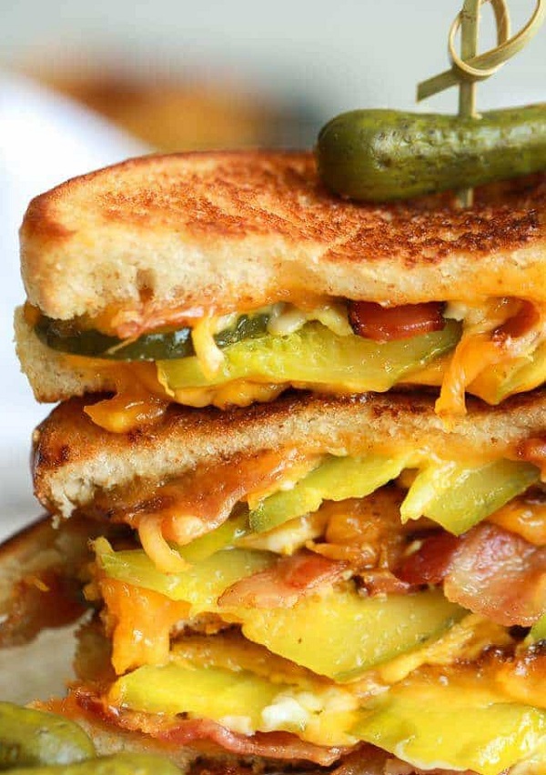 10 Must-Try Grown-Up Grilled Cheese Sandwiches