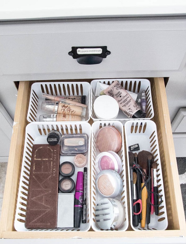 16 Life-Changing Bathroom Organization Hacks