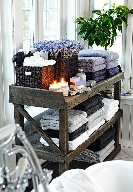 Bathroom Organization Hacks