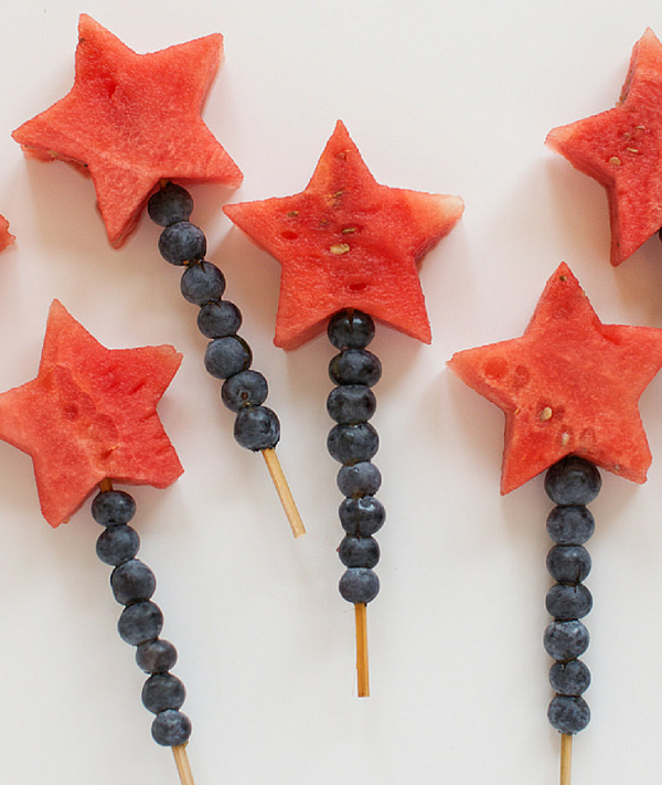 10 Healthy, Low-Calorie 4th of July Desserts
