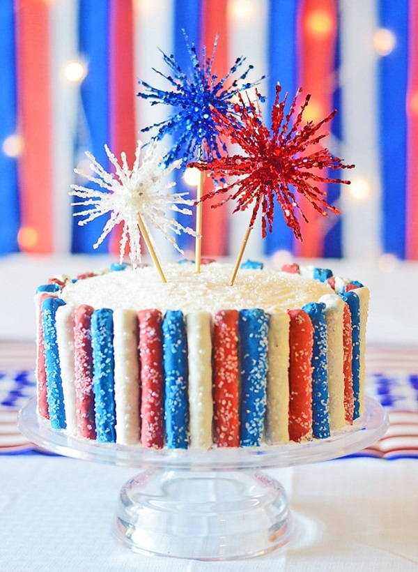 15 Best Ever Red, White + Blue 4th of July Desserts