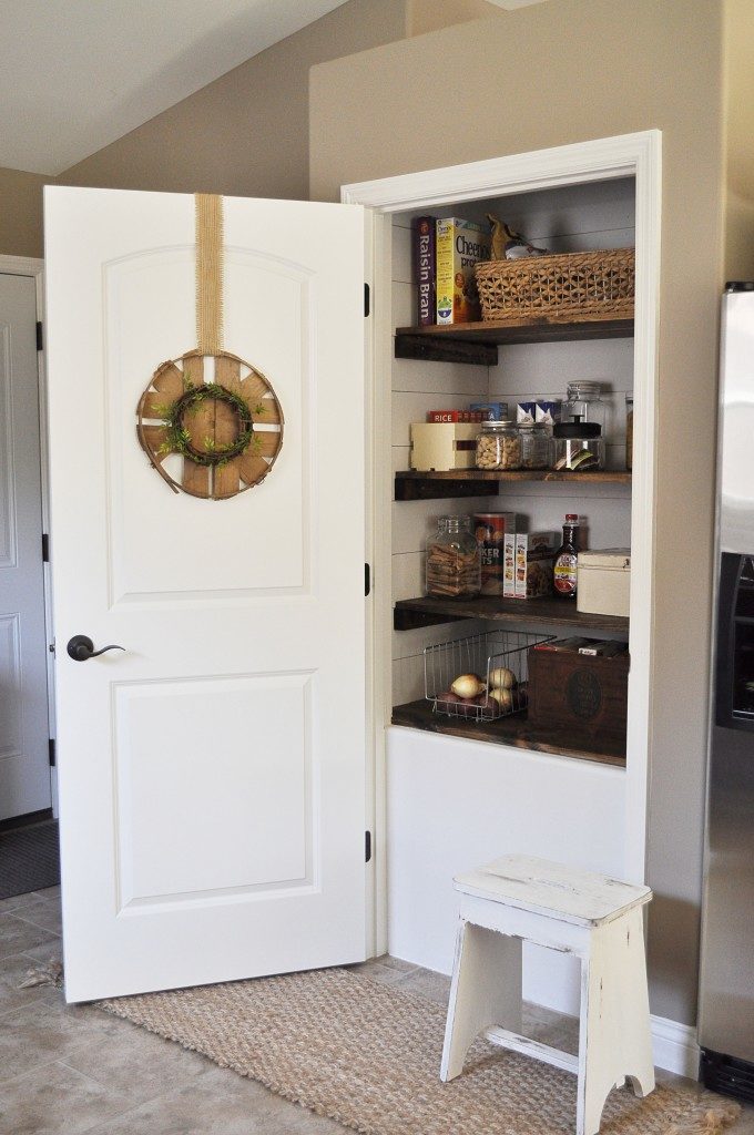 Charming Farmhouse Decor You'll Want in Your Home