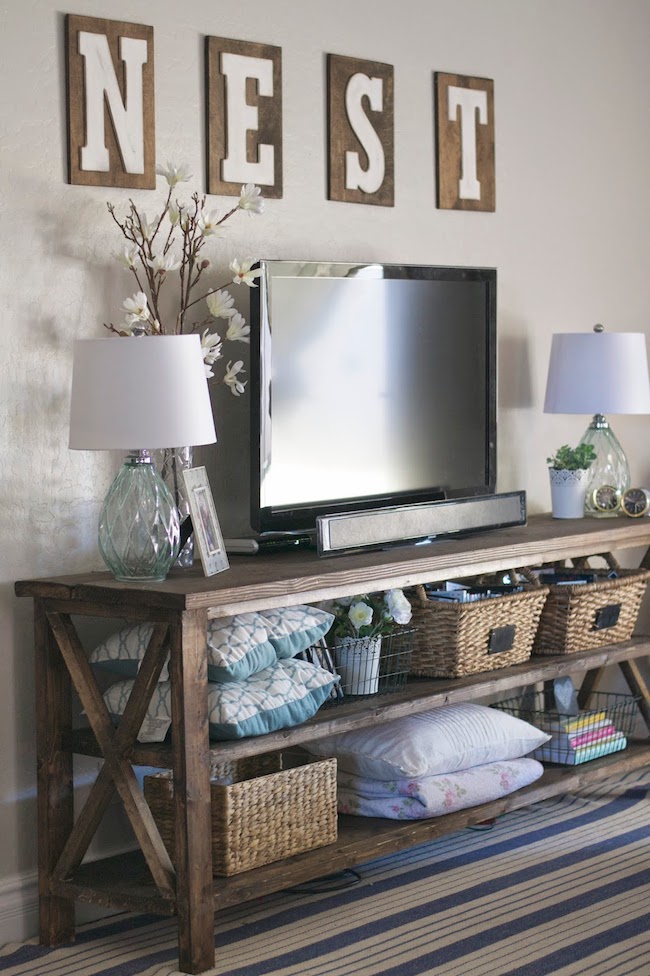 Farmhouse Decor Ideas You'll Want to Copy
