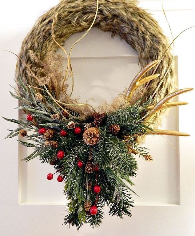 Easy DIY Christmas Wreaths