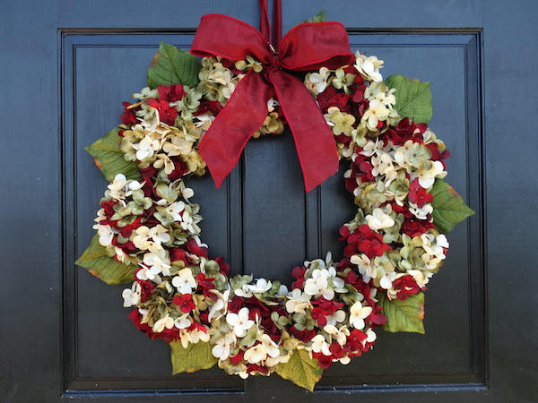 Best Christmas Wreaths on Etsy