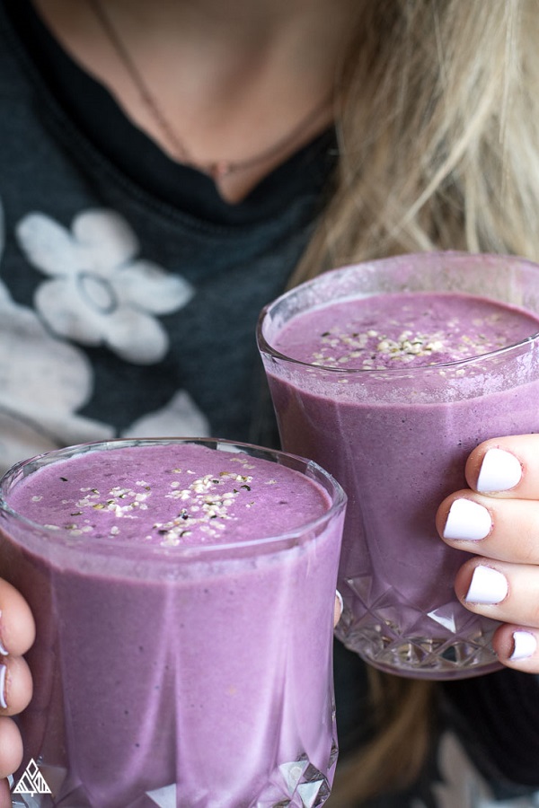 Decadent Keto Smoothies That'll Satisfy Your Sweet Tooth and Help You Lose Weight