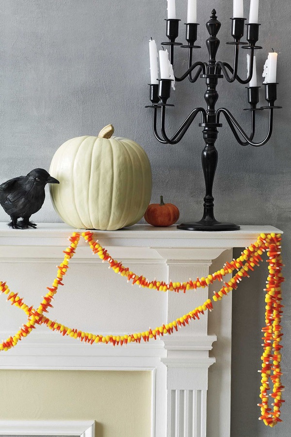 Cheap and Easy DIY Halloween Decor
