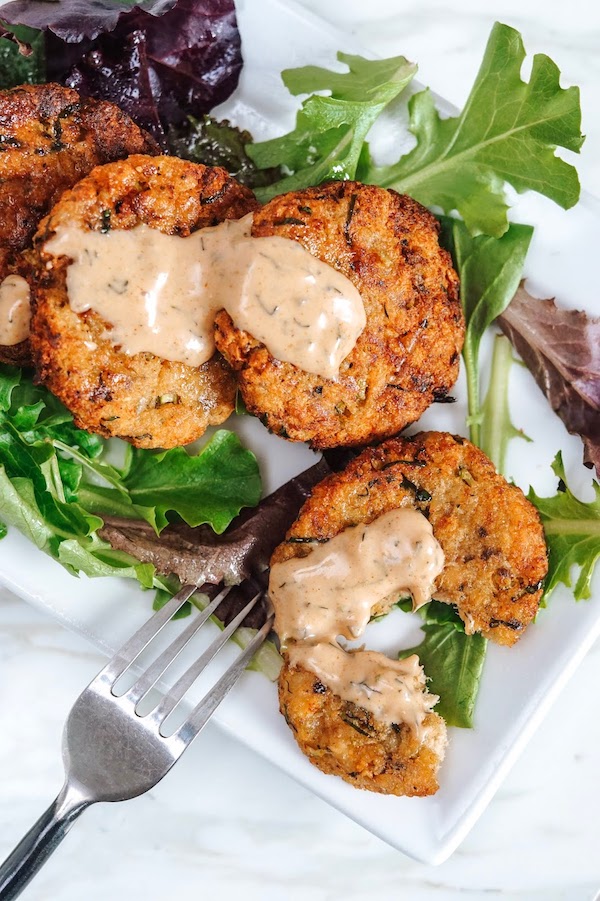 air fryer salmon cakes - Sarah Blooms