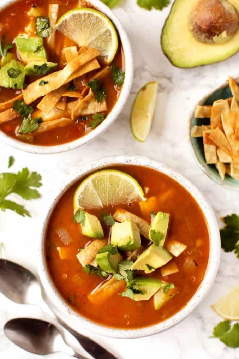 30 Best Clean Eating Soup Recipes