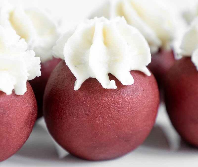 Healthy Keto Fat Bombs That Taste Like Dessert