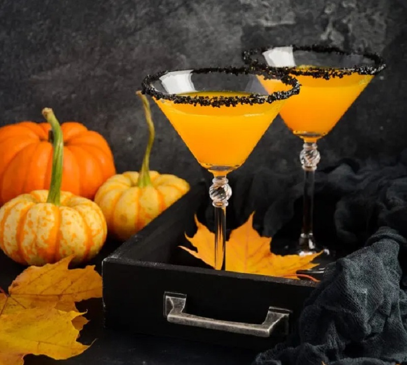 Halloween Spritz 31 Best Skinny Halloween Cocktails Under 200 Calories