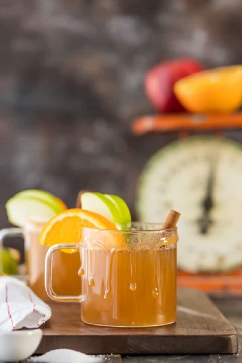 Crockpot Caramel Apple Cider Best Skinny Halloween Cocktails Under 200 Calories