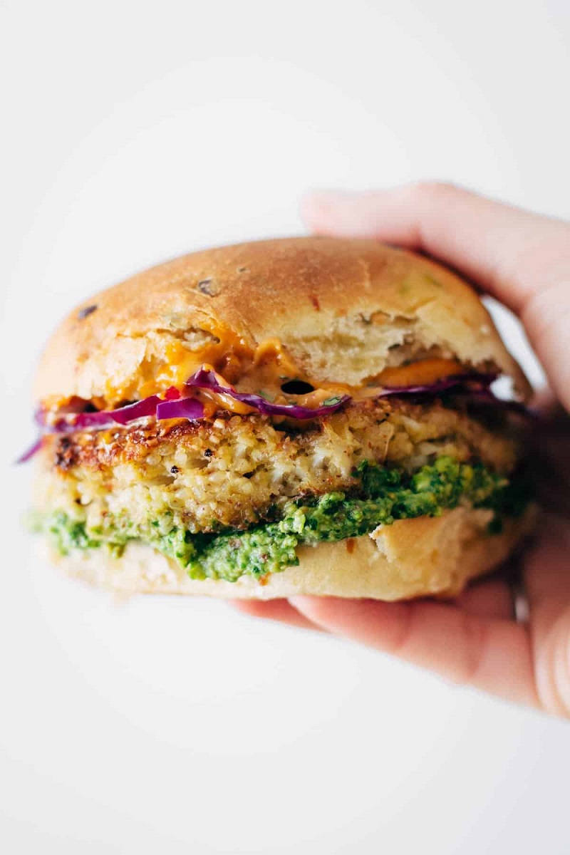 Spicy Cauliflower Burger 40 Best Veggie Burger Recipes Even Meat Eaters Will Love