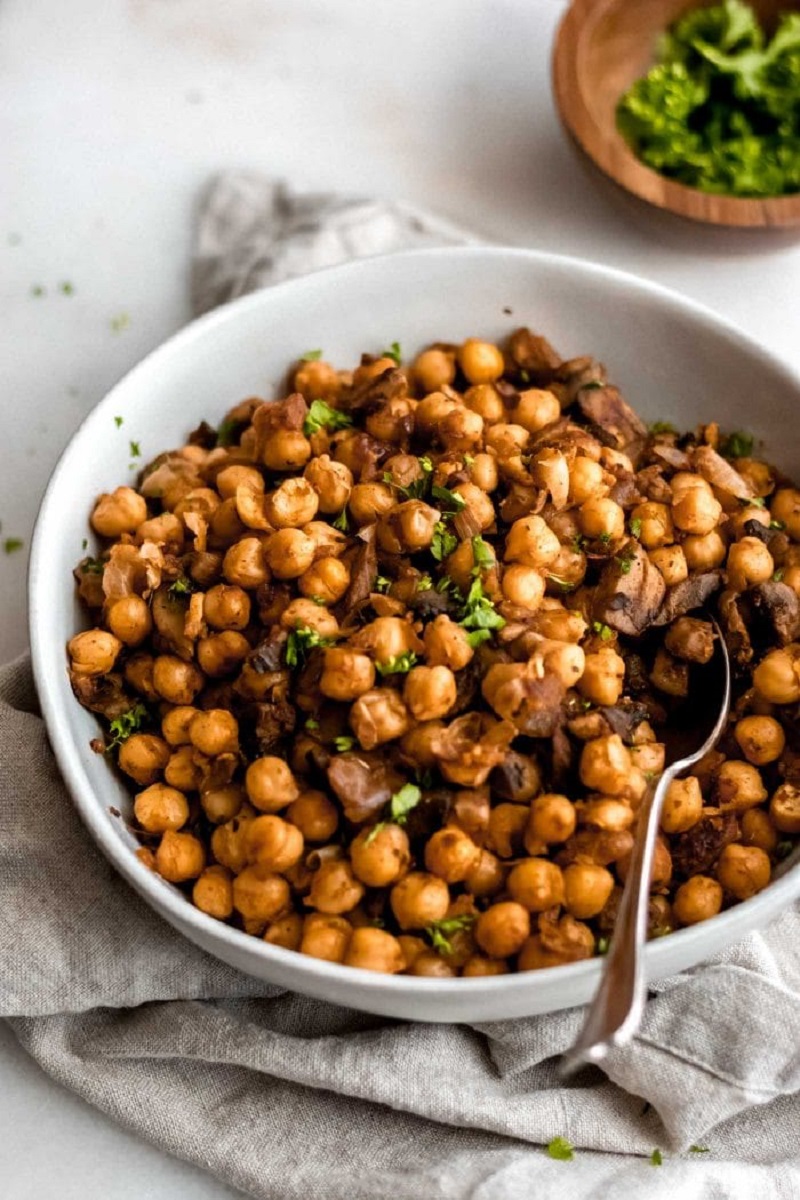 Healthy Vegan Chickpea Recipes You Will Love - Even Desserts!