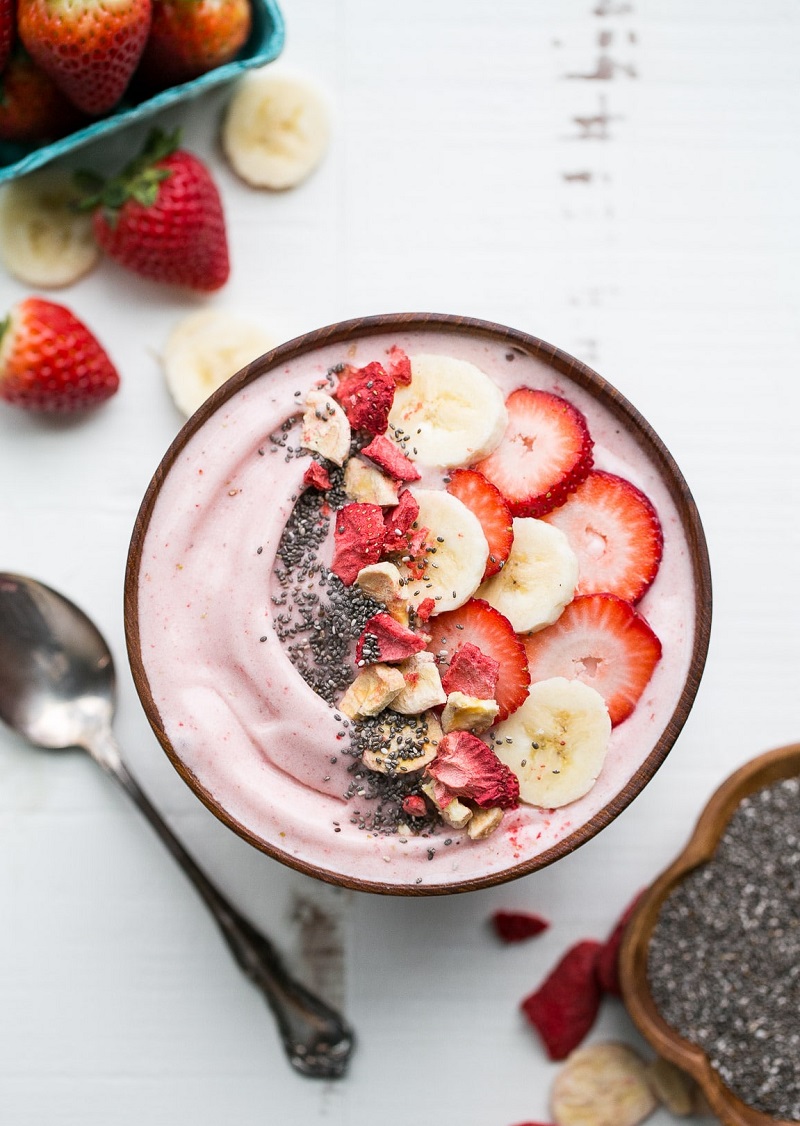 Fruity Vegan Smoothie Bowls for a Healthy Start to Your Day