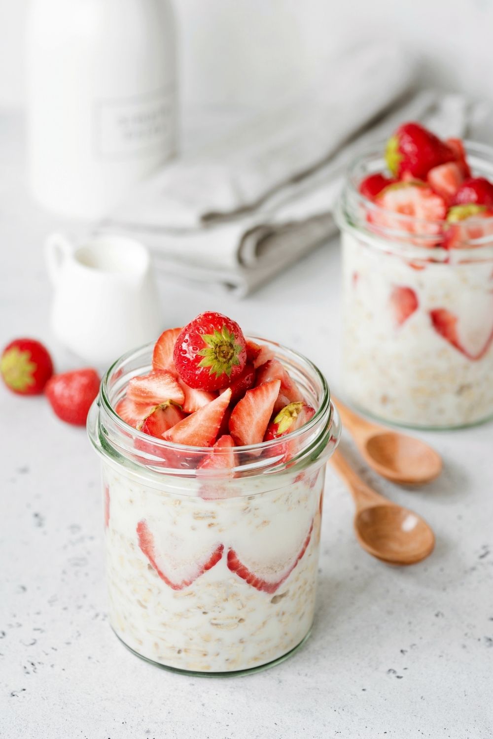 Best Ever Vegan Strawberries and Cream Overnight Oats