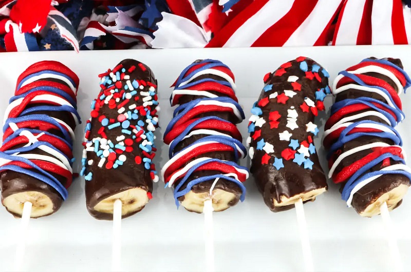 Chocolate Covered Frozen Bananas Best Healthy Red, White, and Blue Desserts for Summer